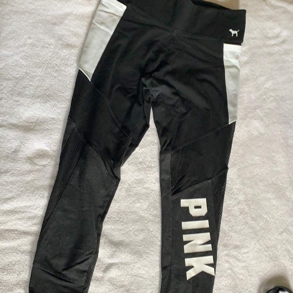 VS PINK YOGA ~ Leggings 🖤